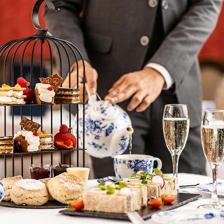 Pomme D'Or Hotel Saint Helier ภายนอก รูปภาพ