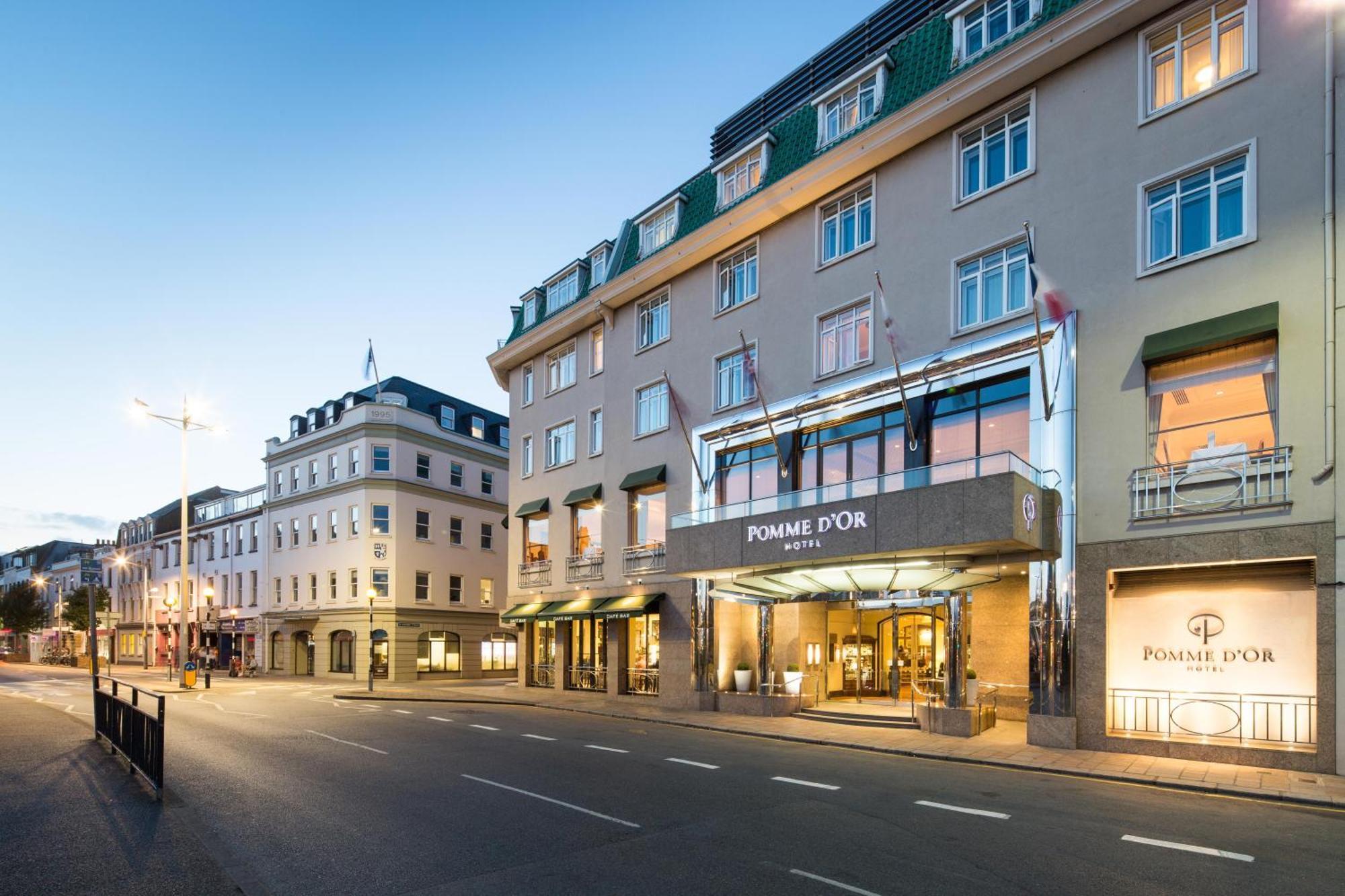 Pomme D'Or Hotel Saint Helier ภายนอก รูปภาพ