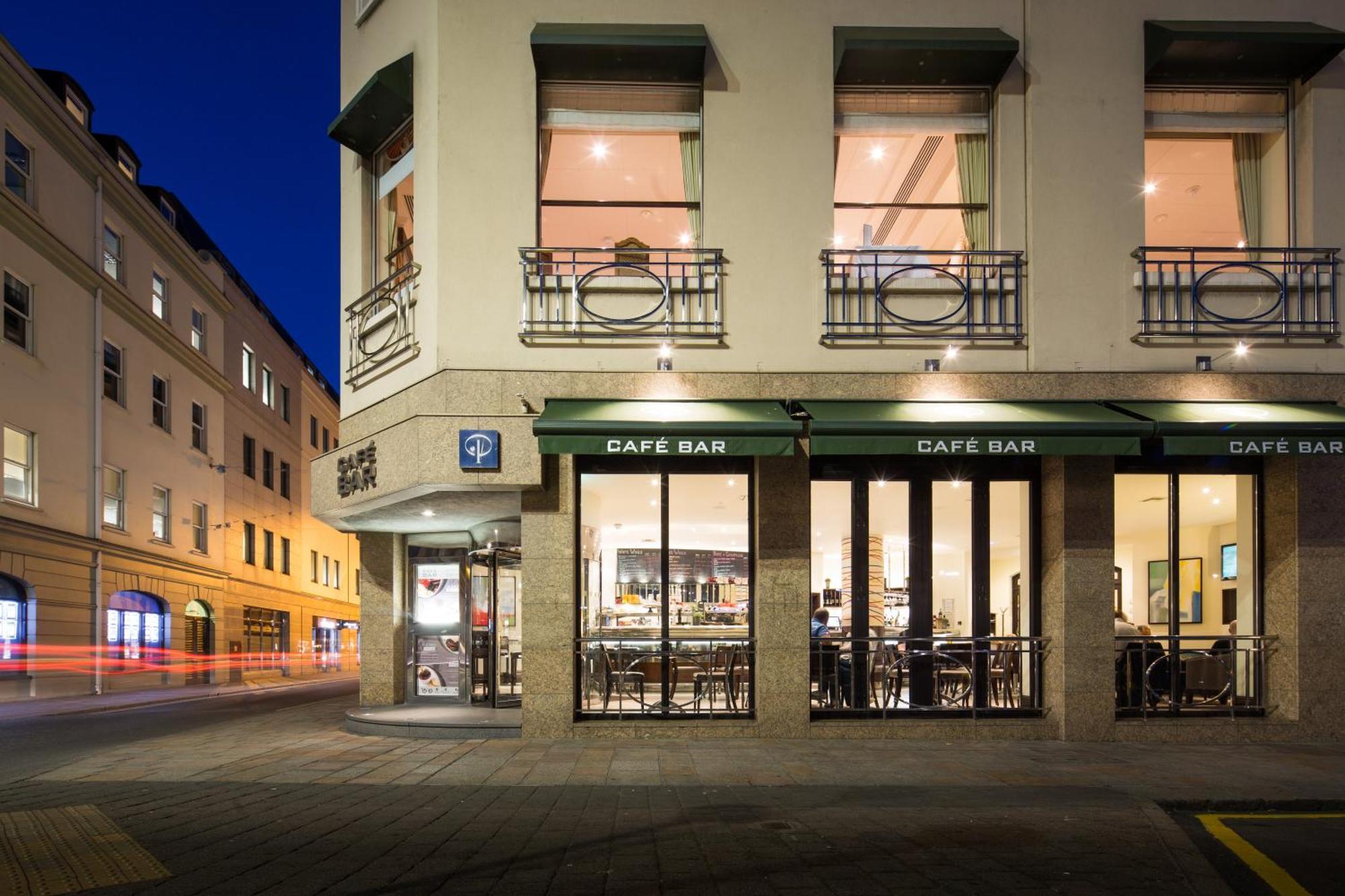Pomme D'Or Hotel Saint Helier ภายนอก รูปภาพ