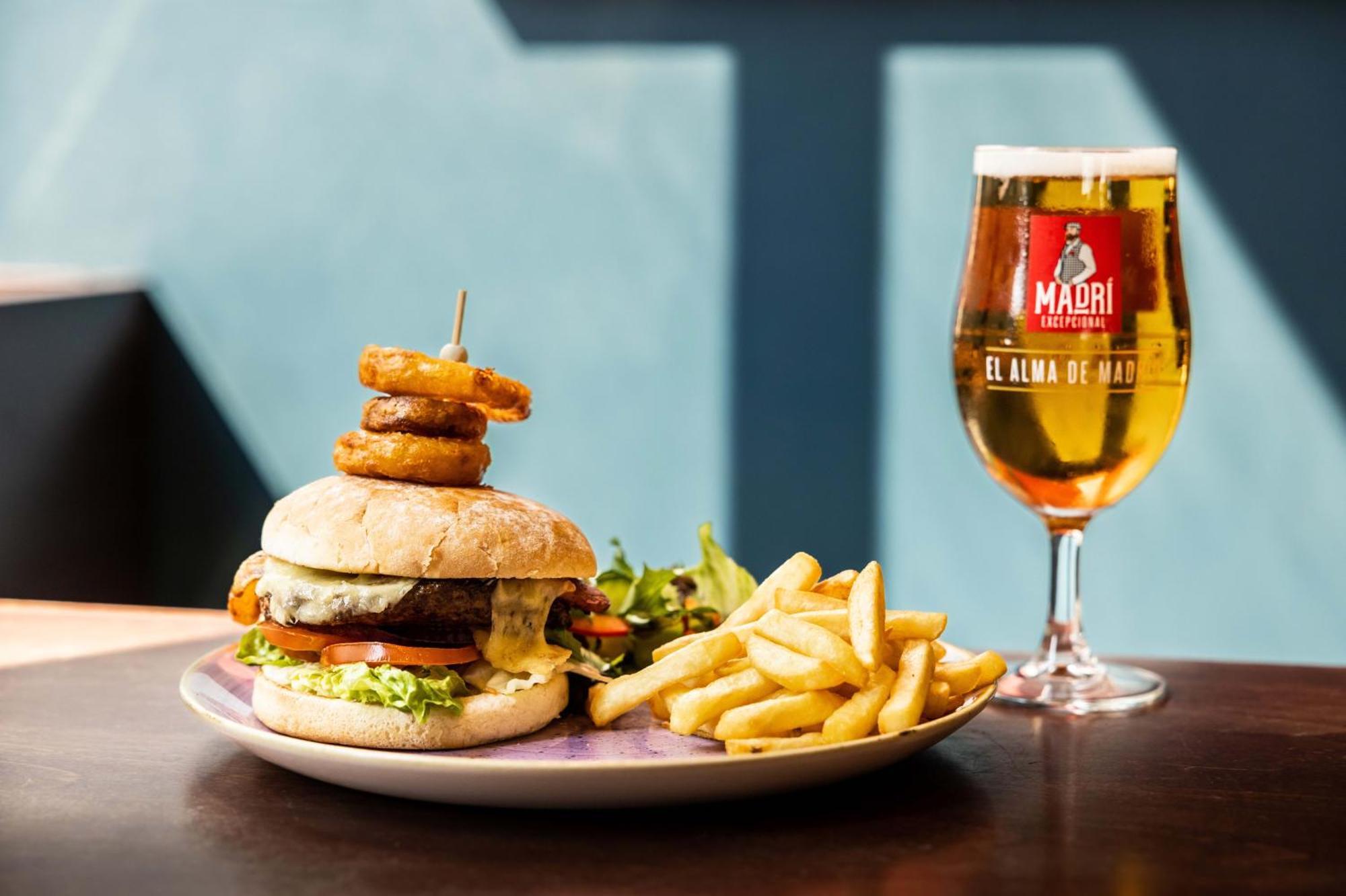 Pomme D'Or Hotel Saint Helier ภายนอก รูปภาพ